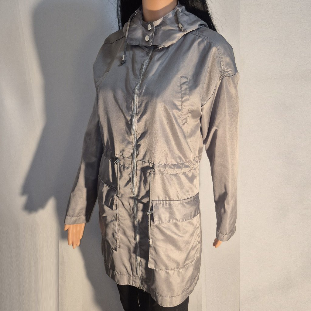 Bella Donna Mode Italiana Long Wind/Trench/Waterproof Jack, Grey In Size Medium